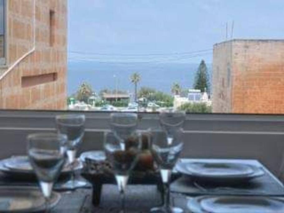 Private Room In A Modern Apartment With Pool And Sea View San Pawl il-Baħar Eksteriør bilde